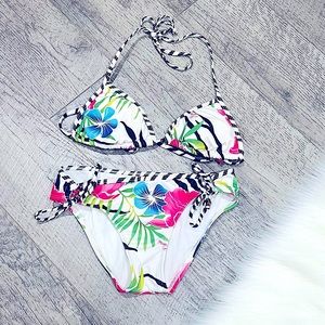 Guess Floral Bikini size XS